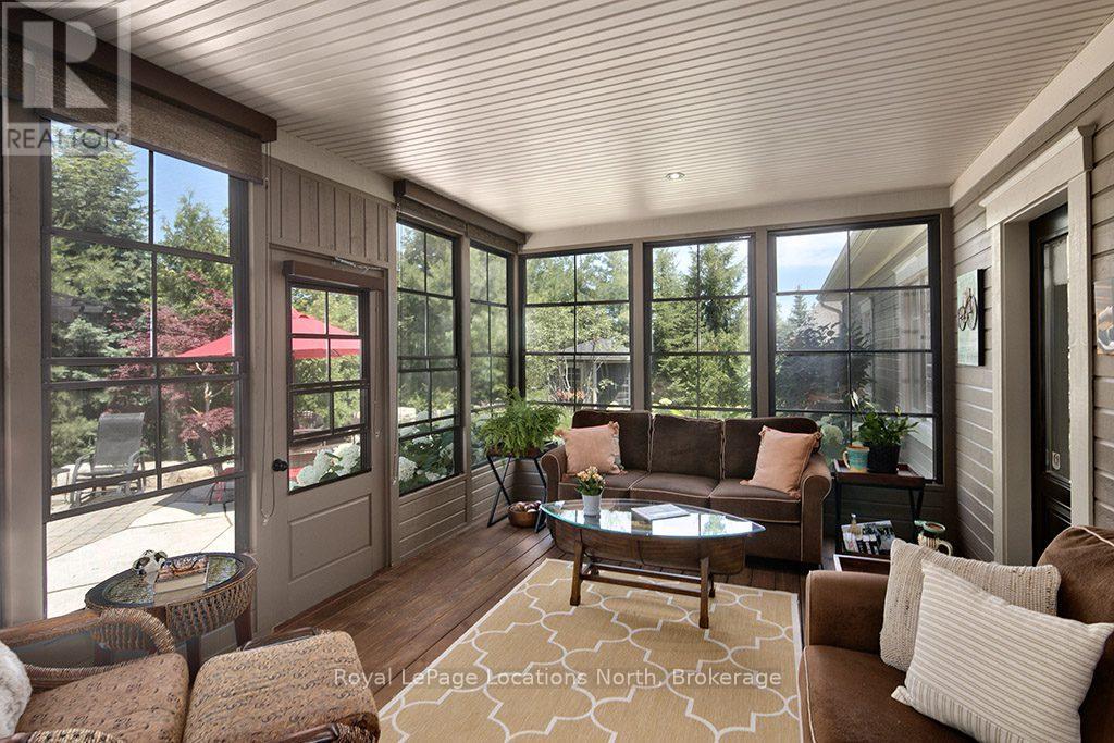 376 Sunset Boulevard, Blue Mountains, Ontario  N0H 2P0 - Photo 15 - X12642358