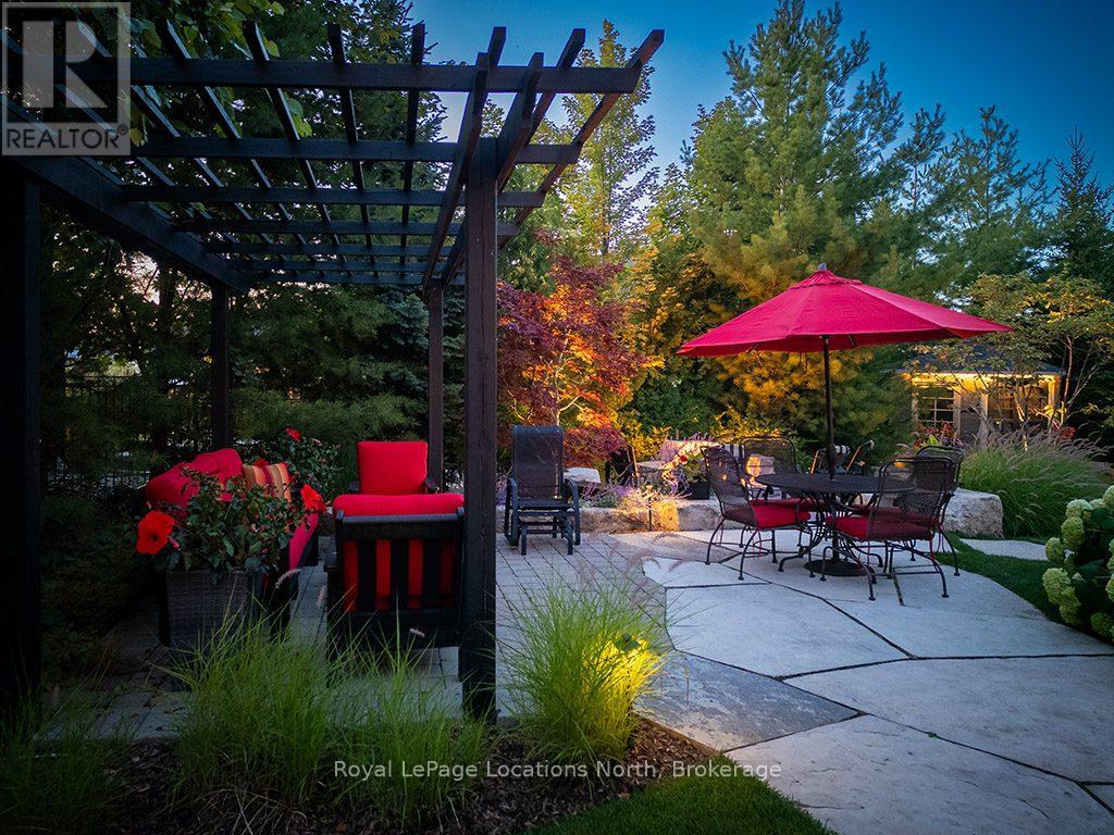 376 Sunset Boulevard, Blue Mountains, Ontario  N0H 2P0 - Photo 44 - X12642358