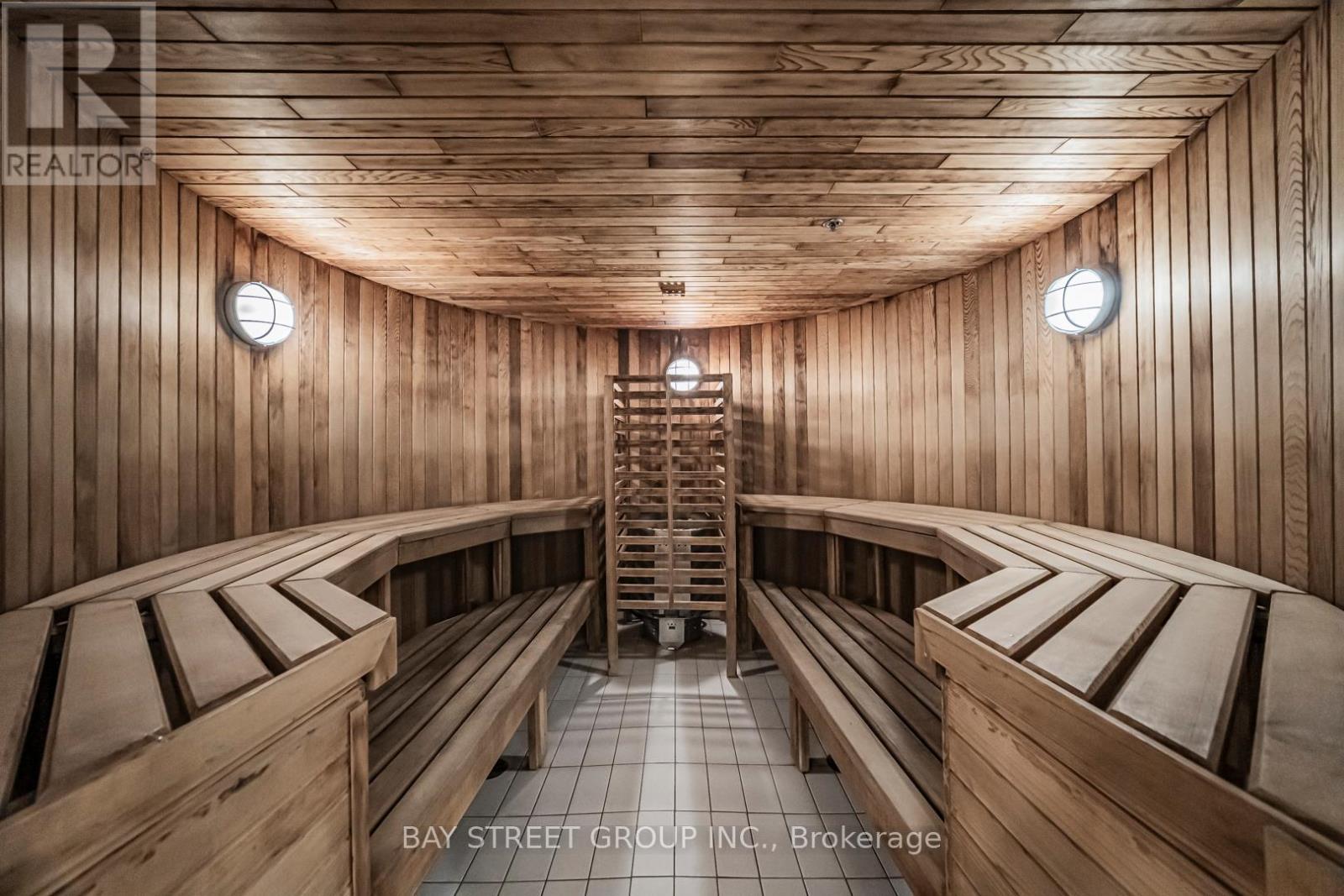 319 - 29 Queens Quay E, Toronto, Ontario  M5E 0A4 - Photo 5 - C12642350