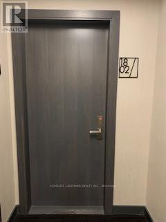 1802 - 50 Forest Manor Road, Toronto, Ontario  M2J 0E3 - Photo 2 - C12642372