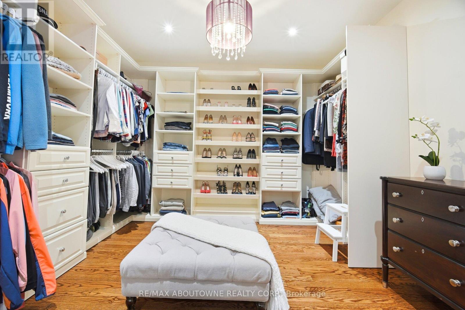 1271 Mineola Gardens, Mississauga, Ontario  L5G 3Y5 - Photo 23 - W12639148