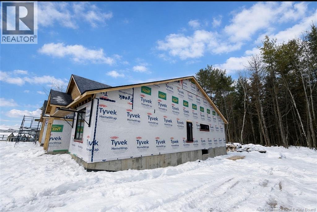 29 Terry Fox Drive, Oromocto, New Brunswick  E2V 0P6 - Photo 3 - NB131393