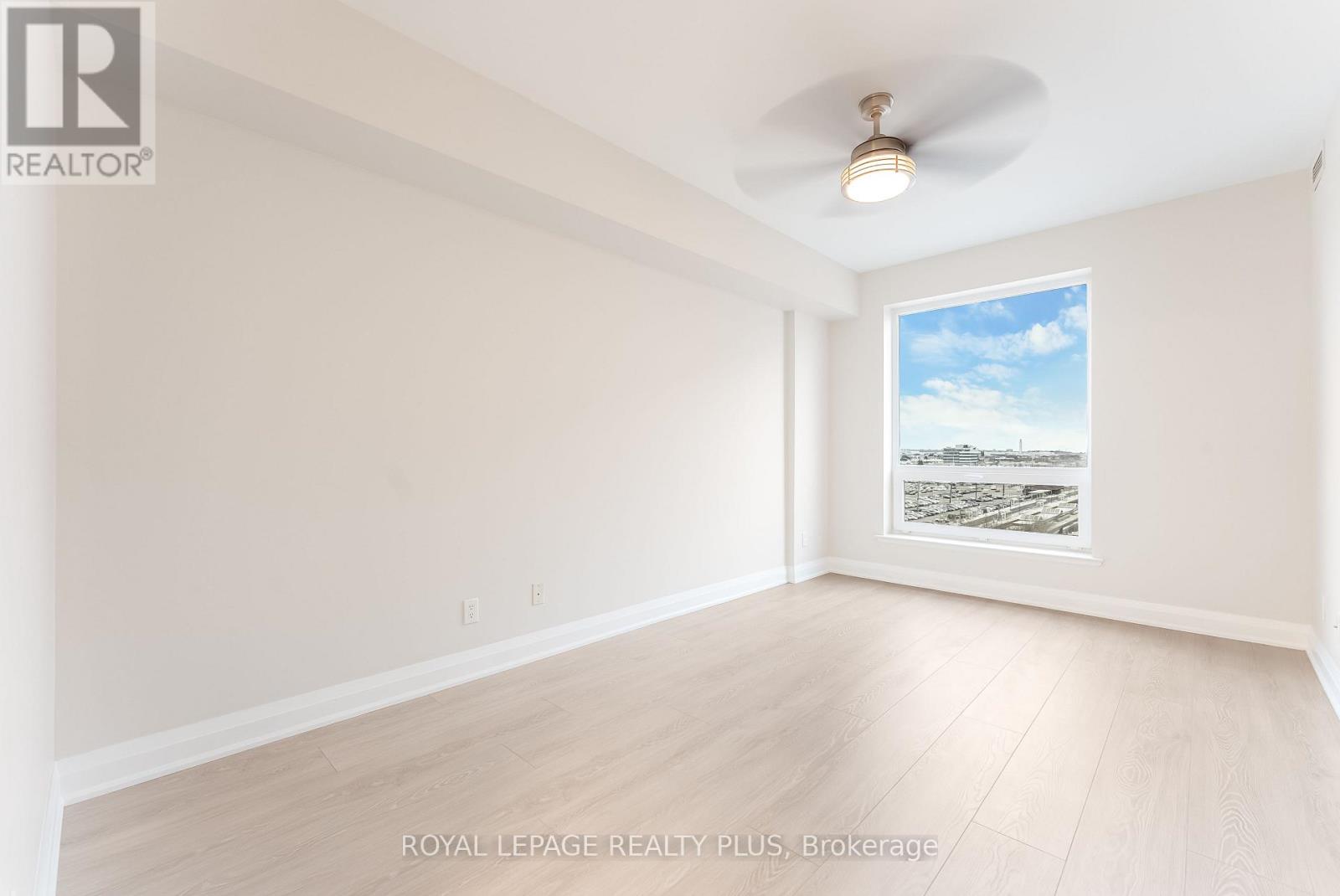 806 - 40 Old Mill Road, Oakville, Ontario  L6J 7W3 - Photo 11 - W12642366