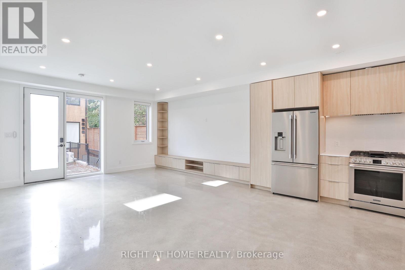 Laneway - Unit #4 - 68 Foxley Street, Toronto, Ontario  M6J 1R2 - Photo 3 - C12485505