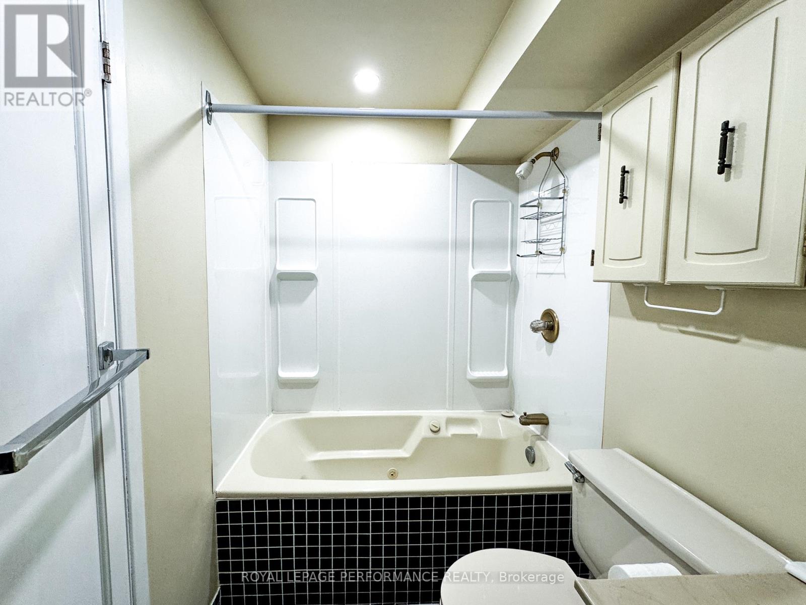 3 - 144 Keefer Street, Ottawa, Ontario  K1M 2B6 - Photo 10 - X12642380