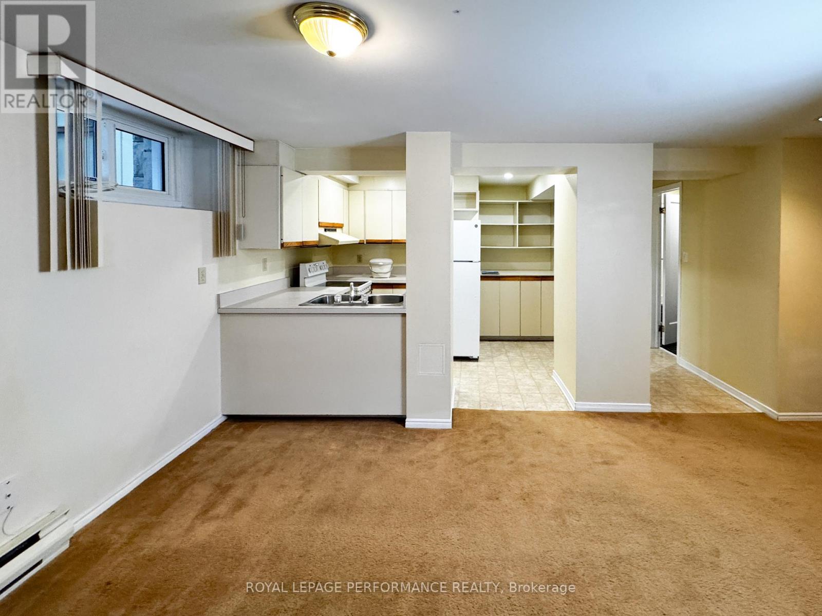 3 - 144 Keefer Street, Ottawa, Ontario  K1M 2B6 - Photo 4 - X12642380