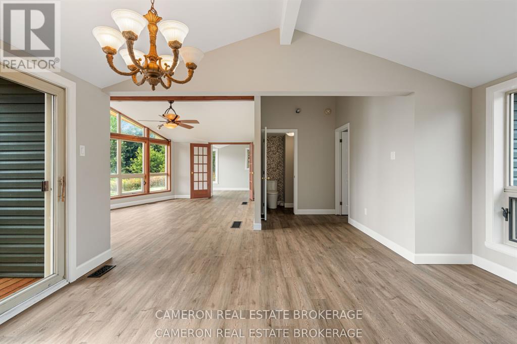 15474 Manning Road, South Stormont, Ontario  K0C 1M0 - Photo 12 - X12593320