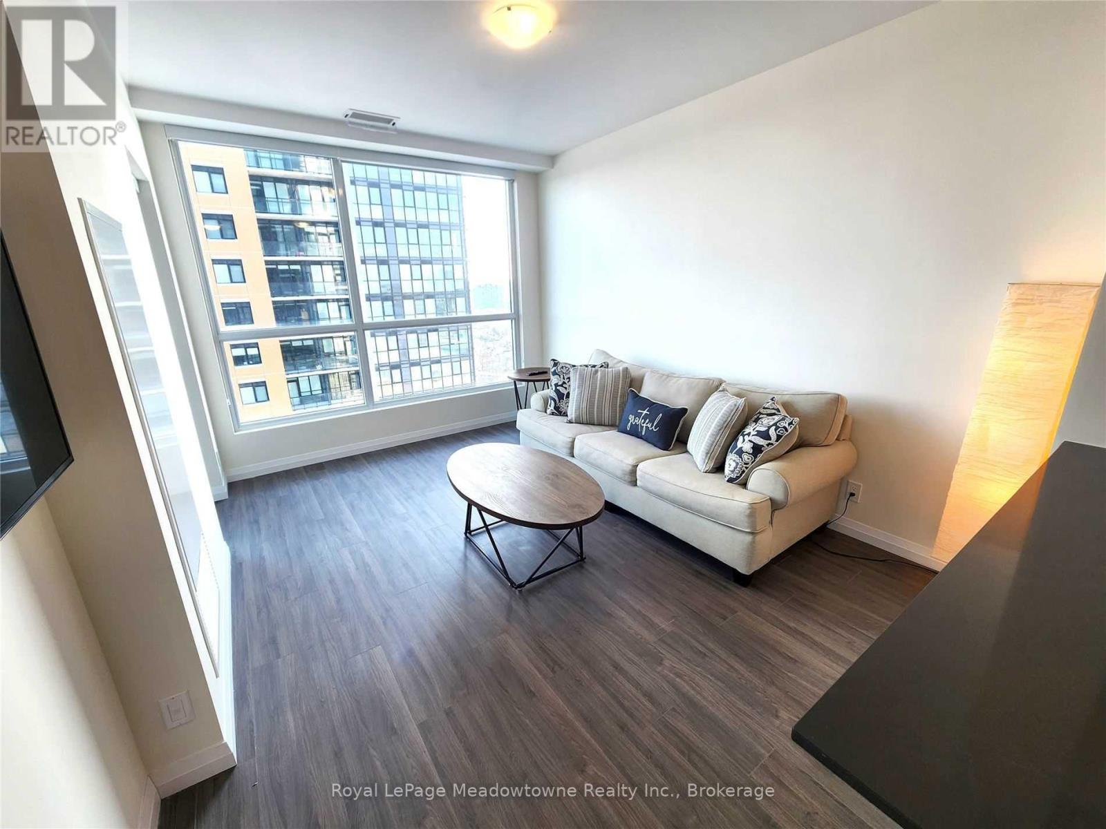 1605 - 104 Garment Street, Kitchener, Ontario  N2G 0C8 - Photo 5 - X12375782