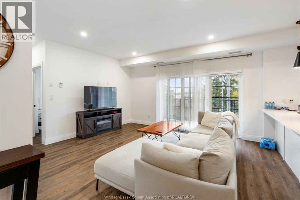 3817 Howard Ave Avenue Unit# 317, Windsor, Ontario  N9E 0B5 - Photo 4 - 25031860