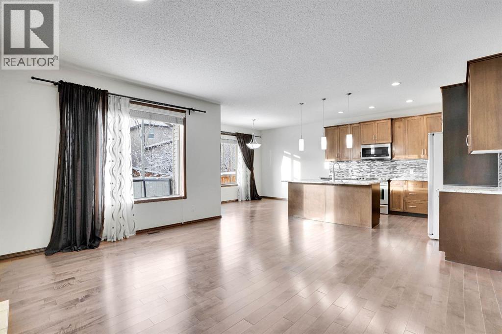 142 Everoak Green Sw, Calgary, Alberta  T2Y 0J6 - Photo 7 - A2272686