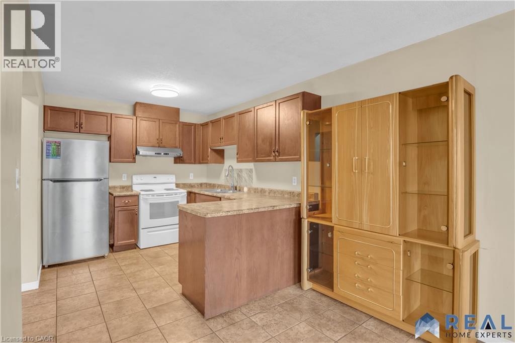 15 Curzon Crescent, Guelph, Ontario  N1K 1Z8 - Photo 14 - 40794438