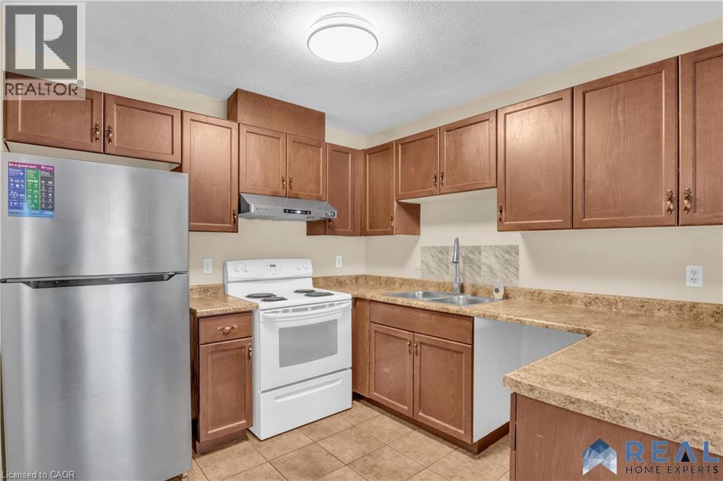 15 Curzon Crescent, Guelph, Ontario  N1K 1Z8 - Photo 15 - 40794438