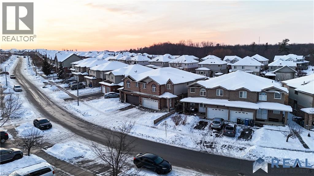 15 Curzon Crescent, Guelph, Ontario  N1K 1Z8 - Photo 38 - 40794438