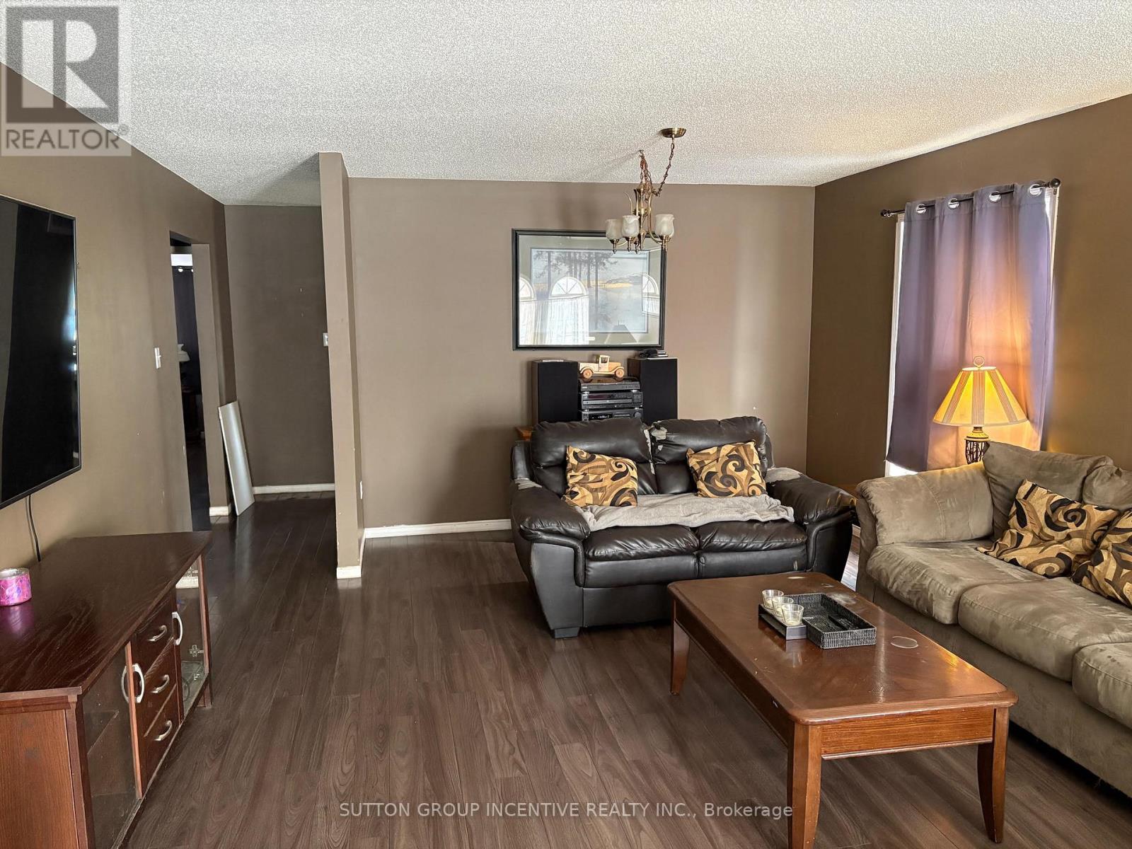 1841 Mill Street, Innisfil, Ontario  L9S 1Z9 - Photo 9 - N12642376