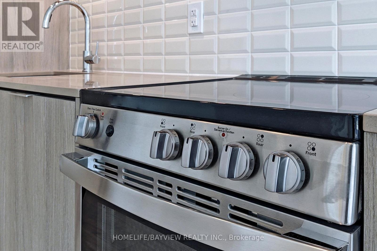 Uph05 - 65 Annie Craig Drive, Toronto, Ontario  M8V 0A8 - Photo 11 - W12642378