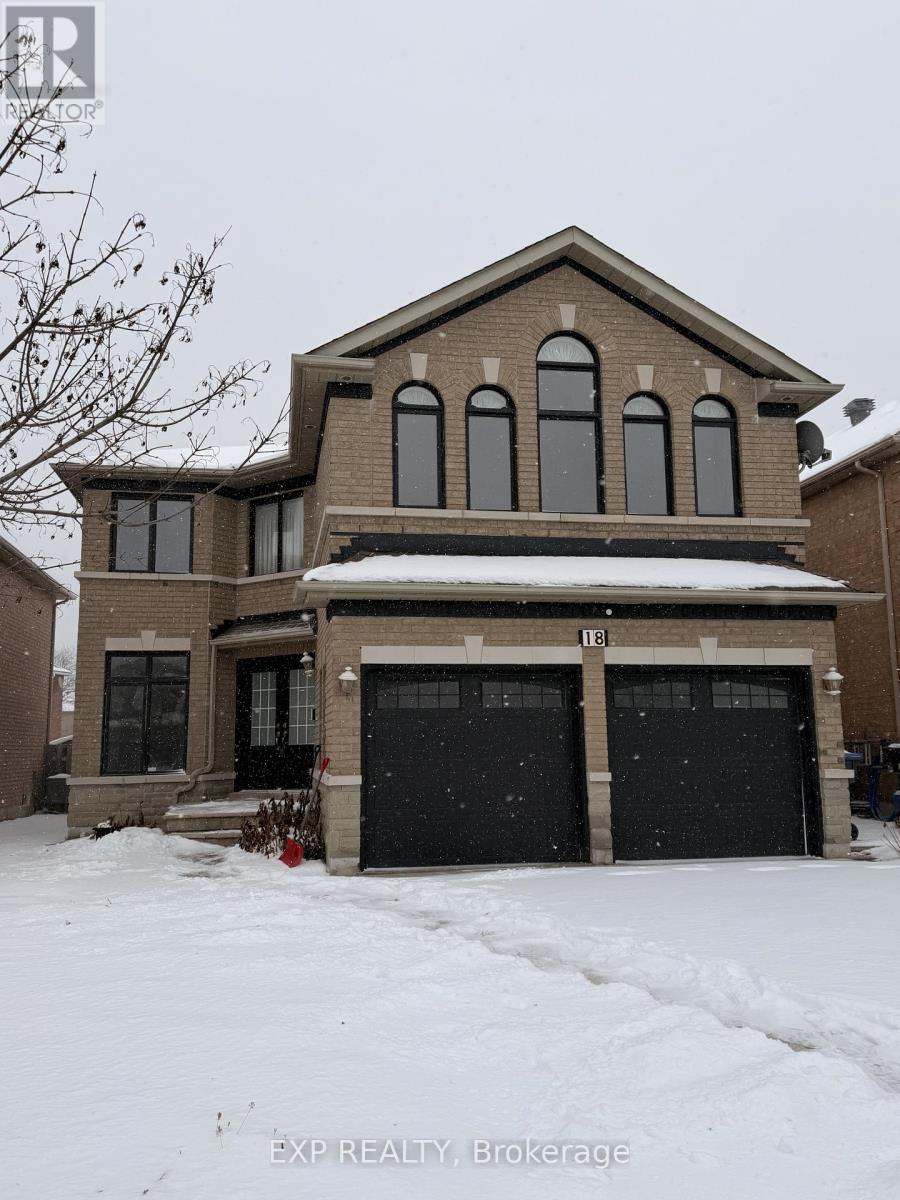 18 HIGHWOOD ROAD, Brampton, Ontario