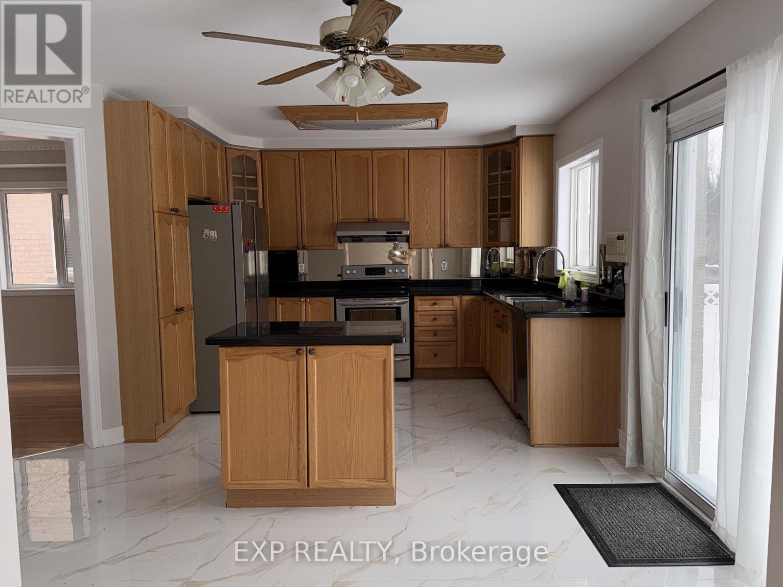 18 Highwood Road, Brampton, Ontario  L6Z 4T7 - Photo 18 - W12642384