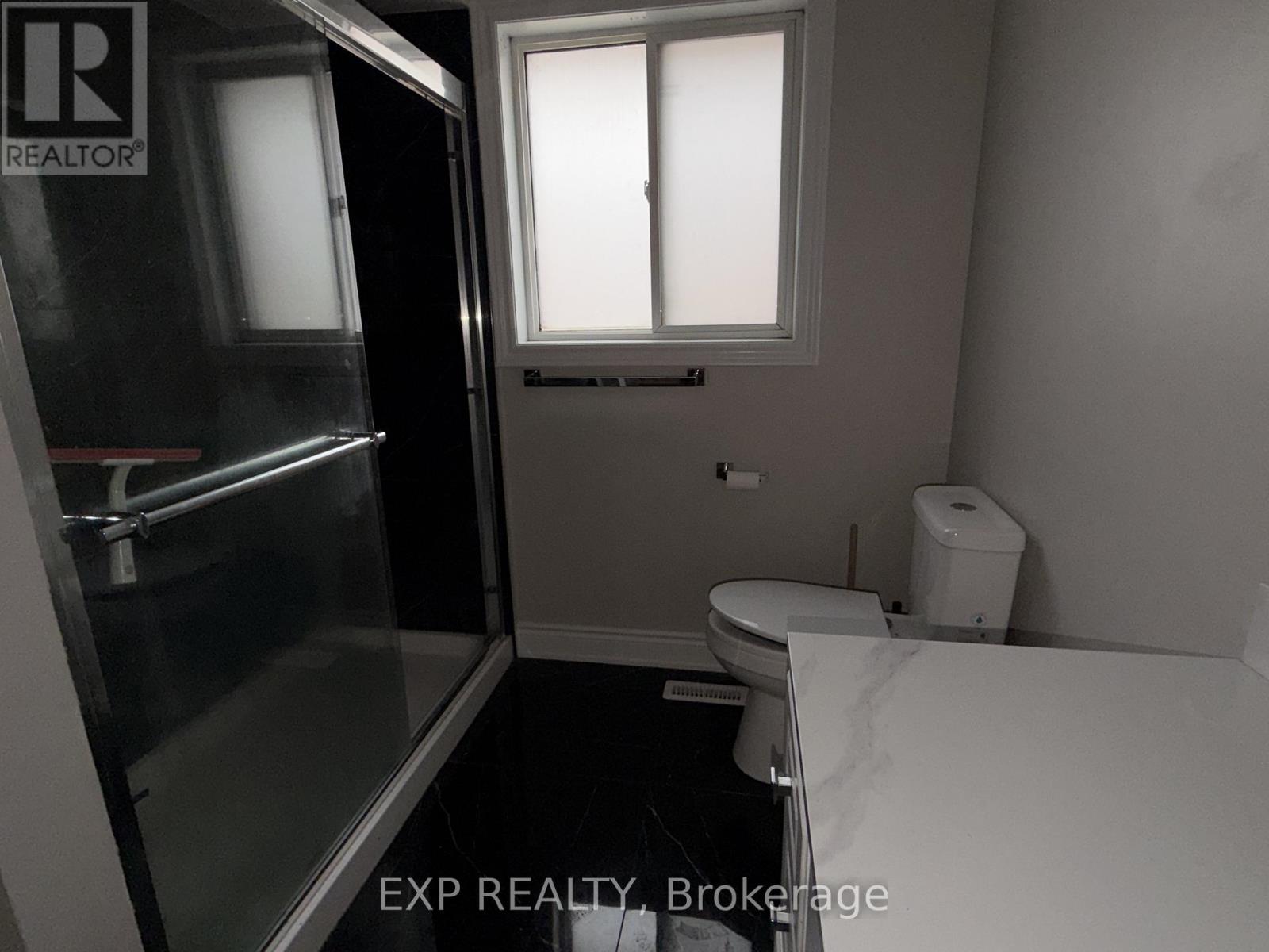 18 Highwood Road, Brampton, Ontario  L6Z 4T7 - Photo 41 - W12642384