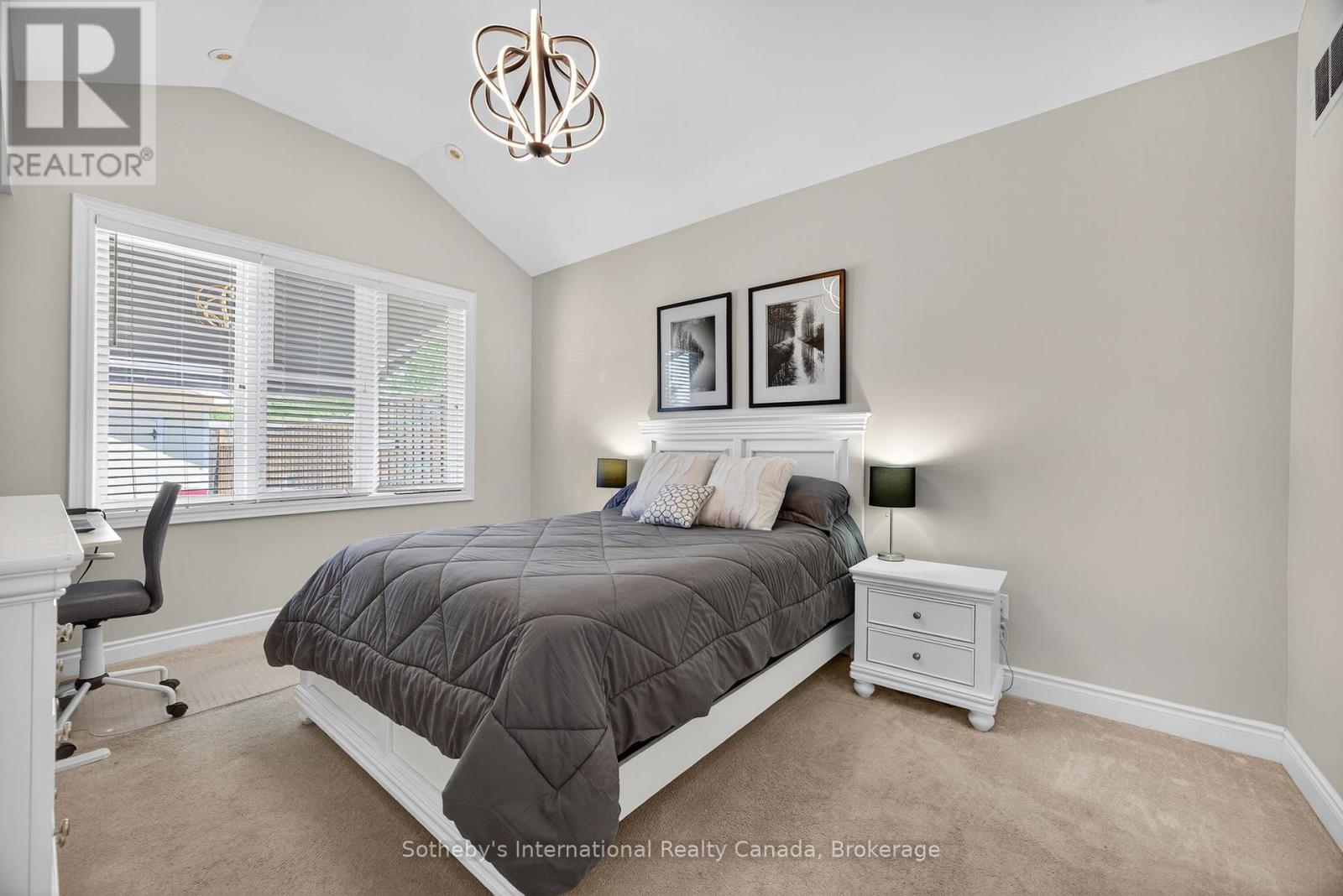 95 Wally Drive, Wasaga Beach, Ontario  L9Z 0G5 - Photo 14 - S12642390