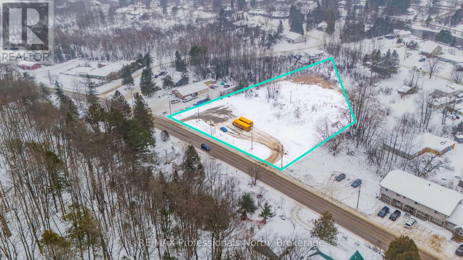 61 BOBCAYGEON ROAD, minden hills (lutterworth), Ontario