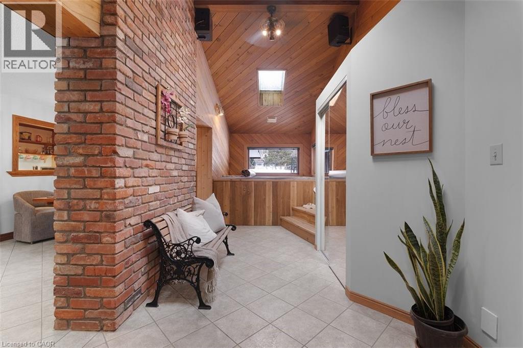 70 Home Street, Hamilton, Ontario  L9H 5W3 - Photo 7 - 40792684