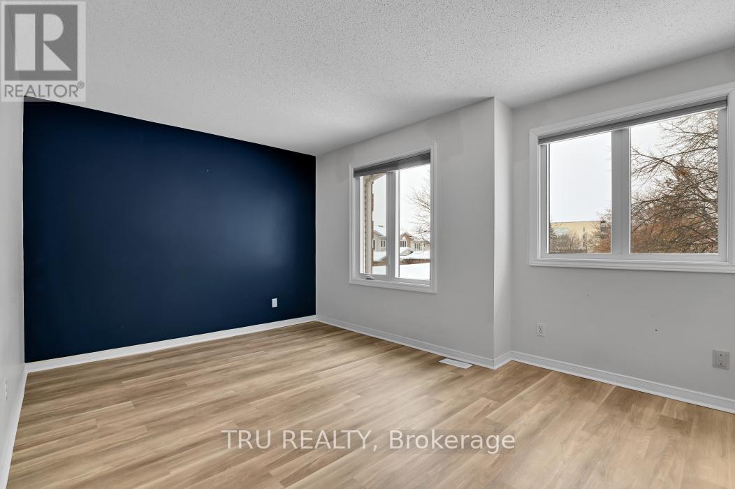 40 Baton Court, Ottawa, Ontario  K2L 4C8 - Photo 19 - X12642402