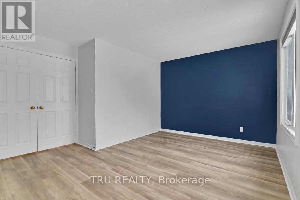 40 Baton Court, Ottawa, Ontario  K2L 4C8 - Photo 21 - X12642402