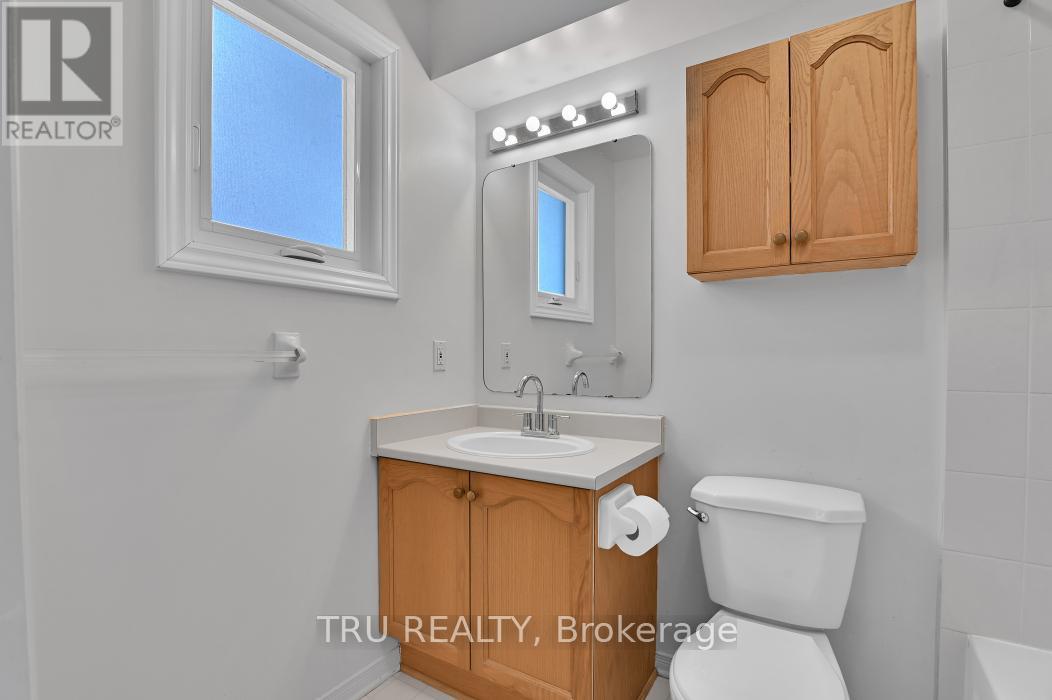 40 Baton Court, Ottawa, Ontario  K2L 4C8 - Photo 23 - X12642402