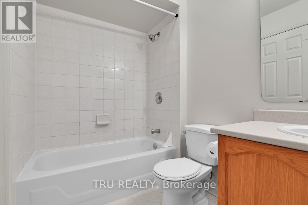 40 Baton Court, Ottawa, Ontario  K2L 4C8 - Photo 32 - X12642402