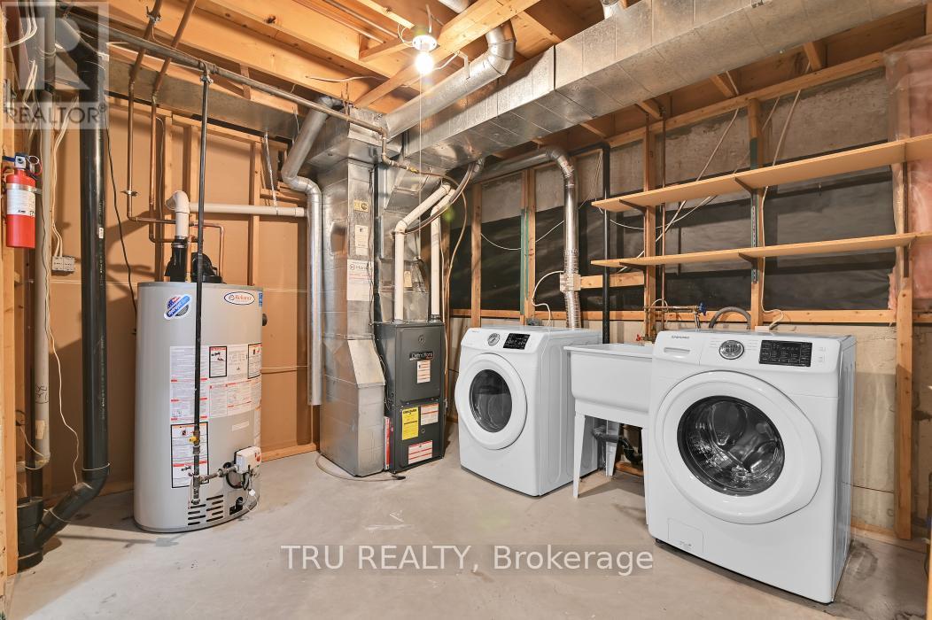 40 Baton Court, Ottawa, Ontario  K2L 4C8 - Photo 38 - X12642402