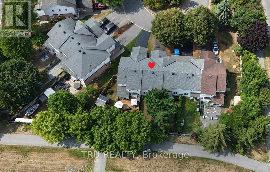 40 Baton Court, Ottawa, Ontario  K2L 4C8 - Photo 49 - X12642402