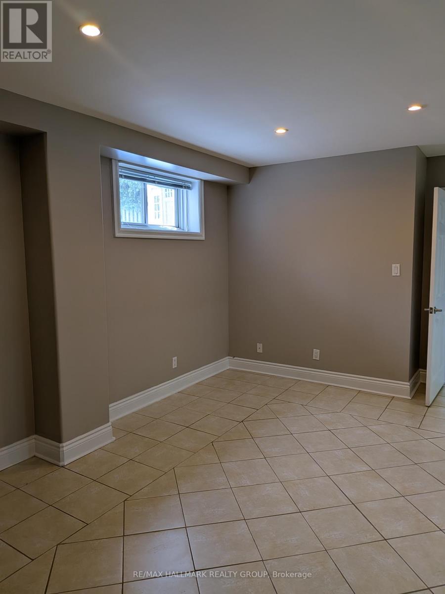 B - 2806 Quinn Road, Ottawa, Ontario  K1T 3V5 - Photo 11 - X12642408