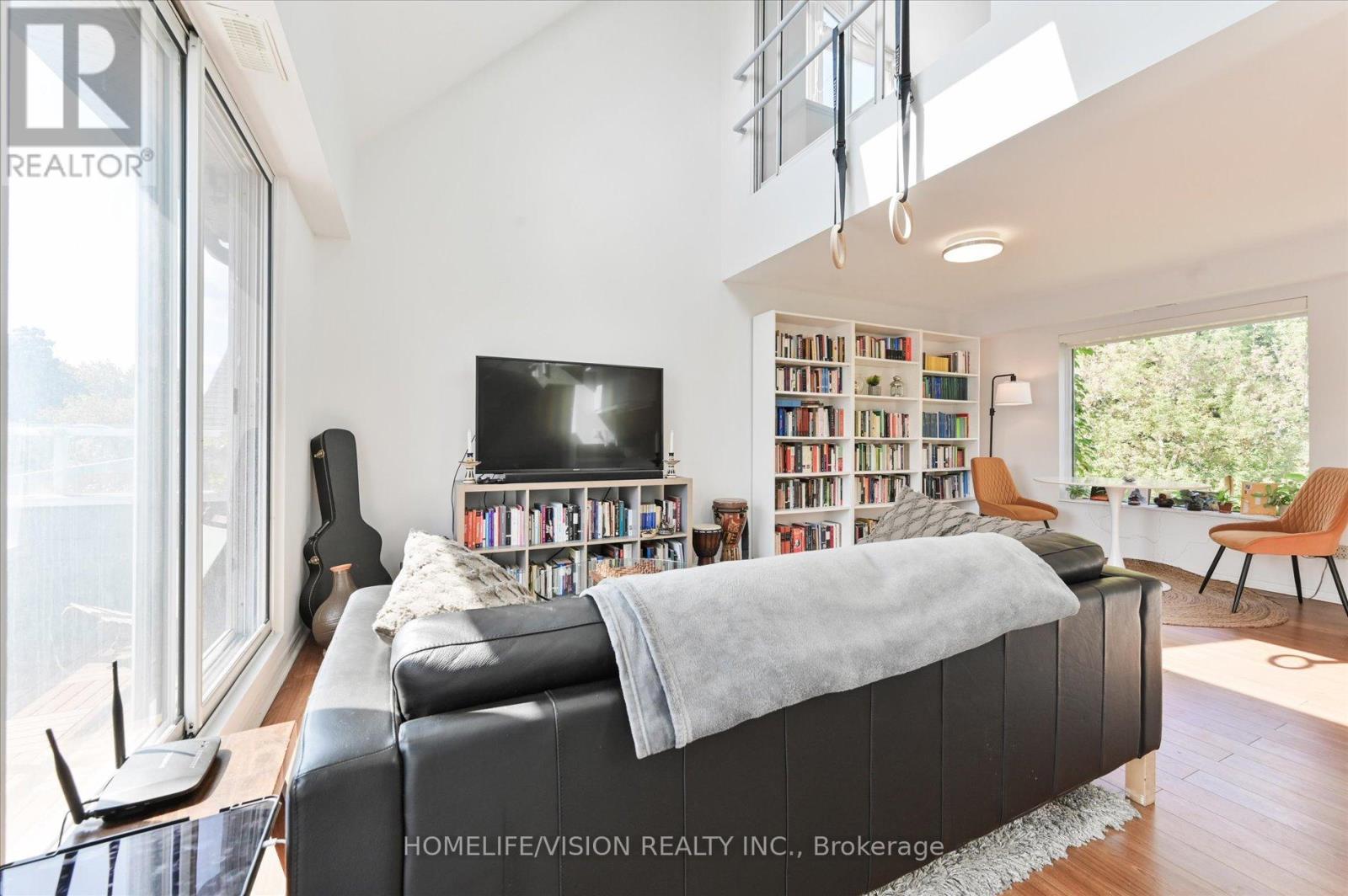 400 Summerhill Avenue, Toronto, Ontario  M4W 2E4 - Photo 29 - C12642422