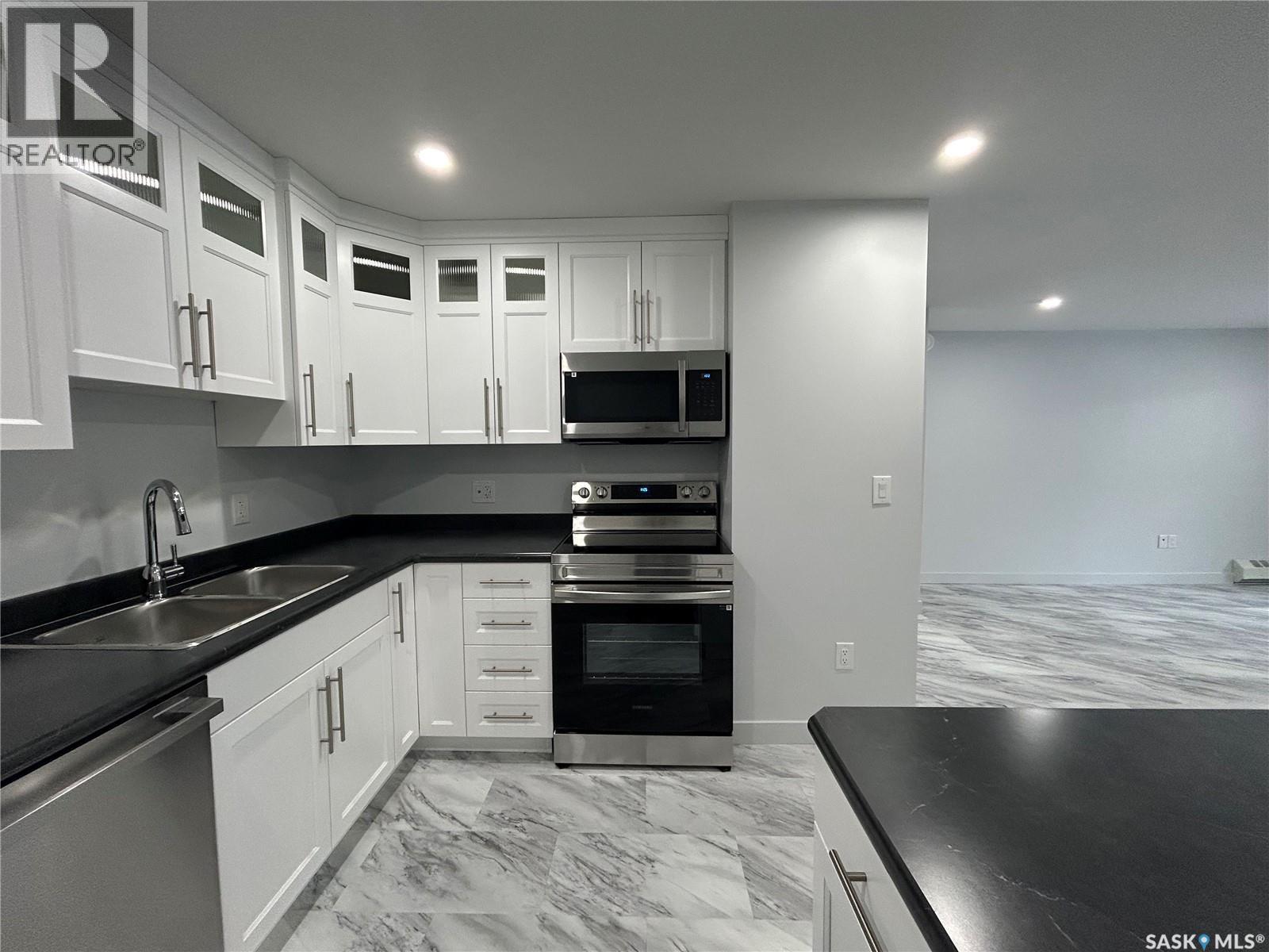 106 607 10th Street, Humboldt, Saskatchewan  S0K 2A0 - Photo 9 - SK007050