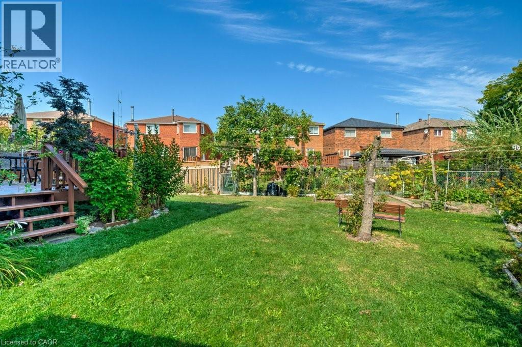 5255 Tagish Court, Mississauga, Ontario  L5R 2N6 - Photo 27 - 40789813