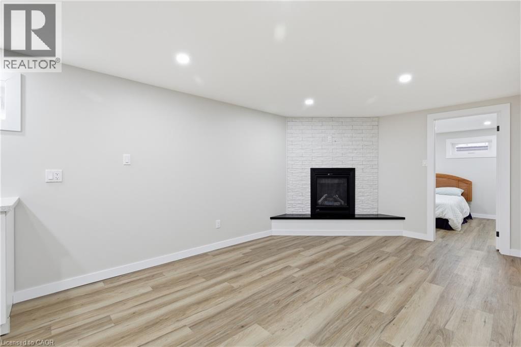 17 Halam Avenue Unit# Bsmt, Hamilton, Ontario  L8V 1Z2 - Photo 5 - 40794428