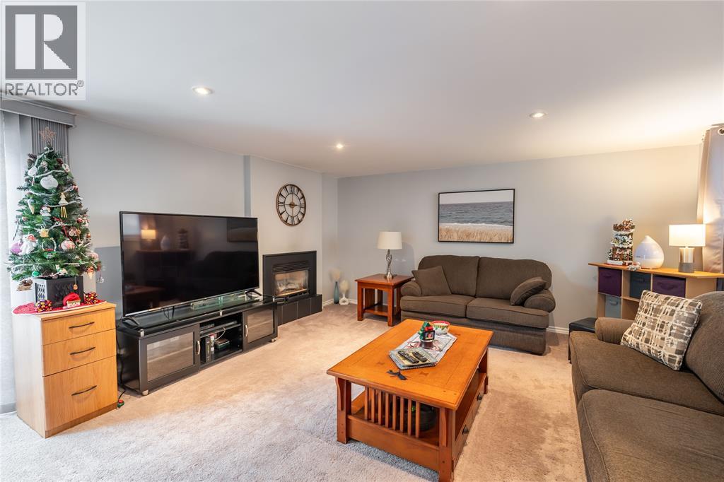 1170 Cathcart Boulevard, Sarnia, Ontario  N7S 2H5 - Photo 27 - 25031857