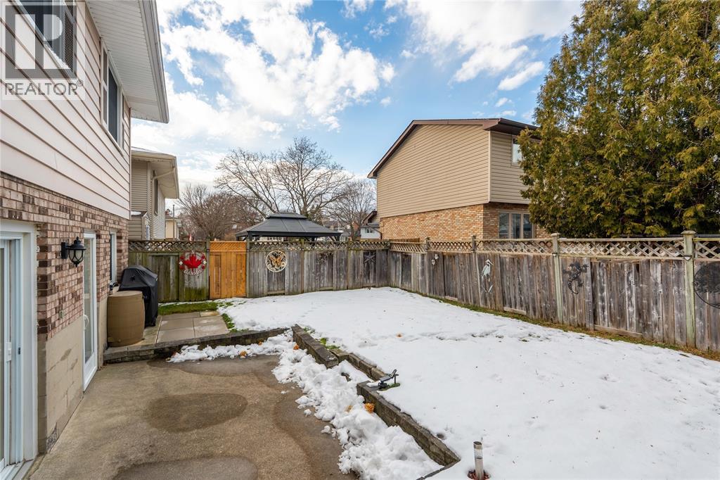 1170 Cathcart Boulevard, Sarnia, Ontario  N7S 2H5 - Photo 40 - 25031857