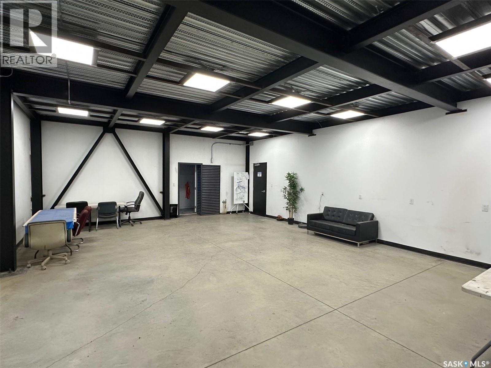 Metro Manufacturing Building, Moose Jaw Rm No. 161, Saskatchewan  S6H 7M6 - Photo 13 - SK025617