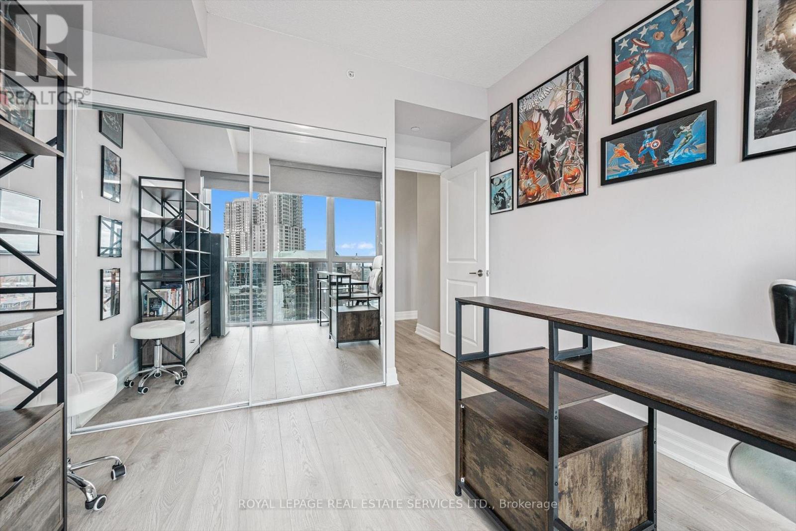 1007 - 55 Eglinton Avenue W, Mississauga, Ontario  L5R 0E4 - Photo 23 - W12642394