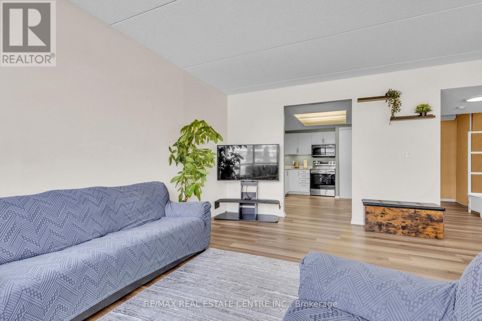 202 - 105 Bagot Street, Guelph, Ontario  N1H 8H4 - Photo 21 - X12642396