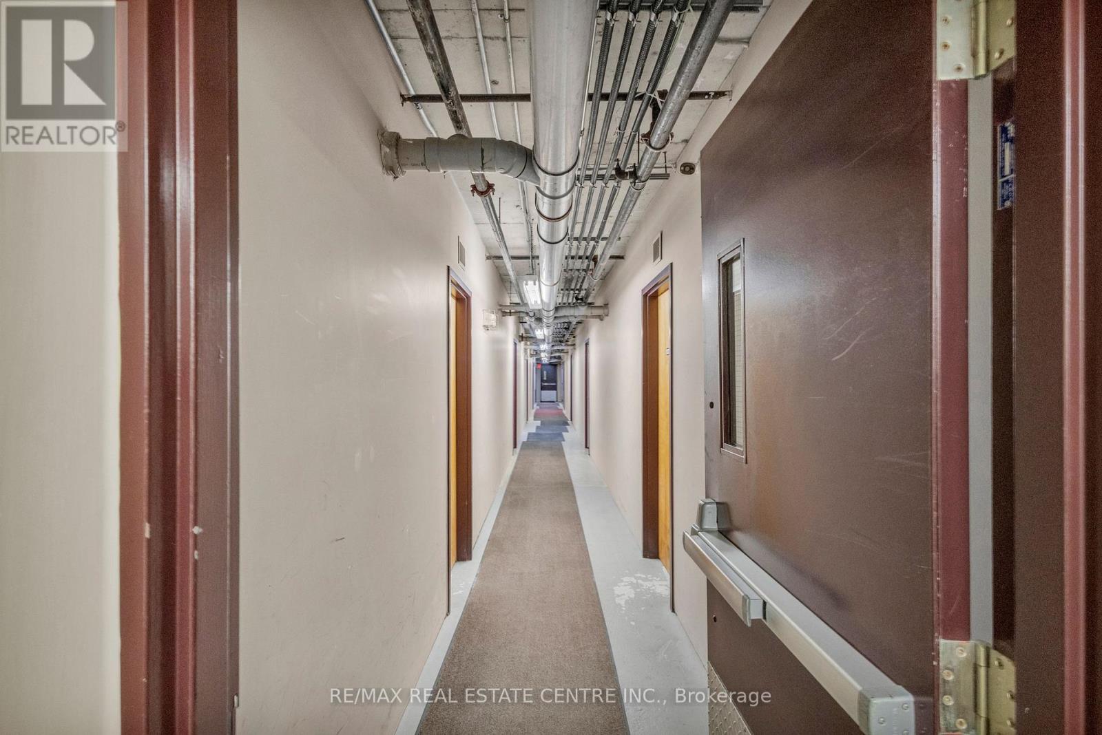 202 - 105 Bagot Street, Guelph, Ontario  N1H 8H4 - Photo 36 - X12642396