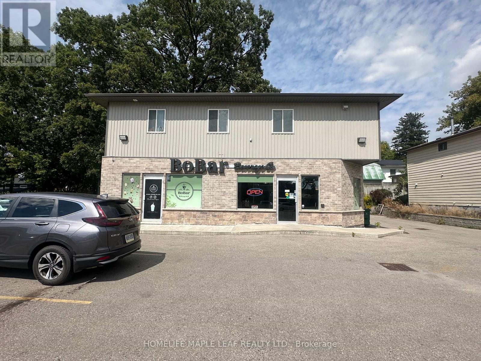 257 DUNDAS STREET, Woodstock, Ontario