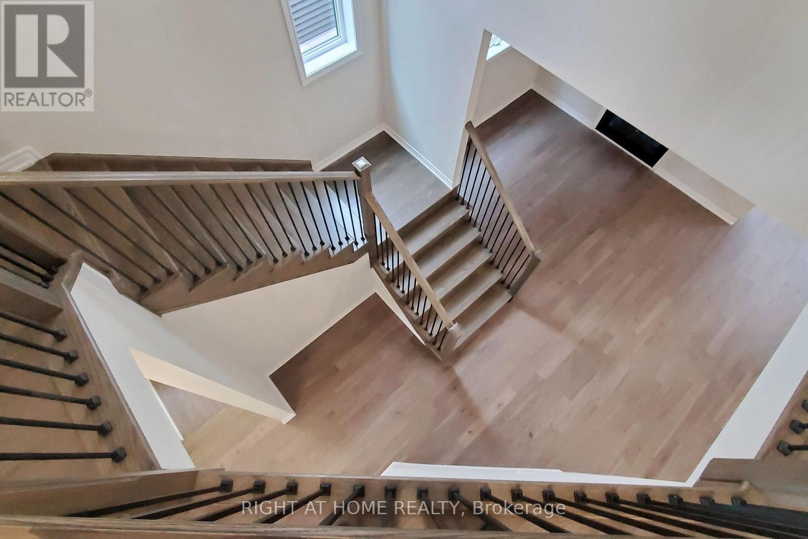 91 Starfire Crescent, Hamilton, Ontario  L8E 0K9 - Photo 16 - X12642418