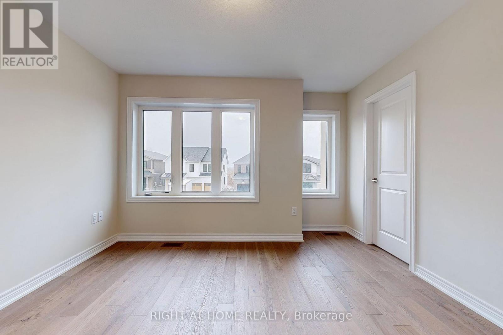 91 Starfire Crescent, Hamilton, Ontario  L8E 0K9 - Photo 27 - X12642418