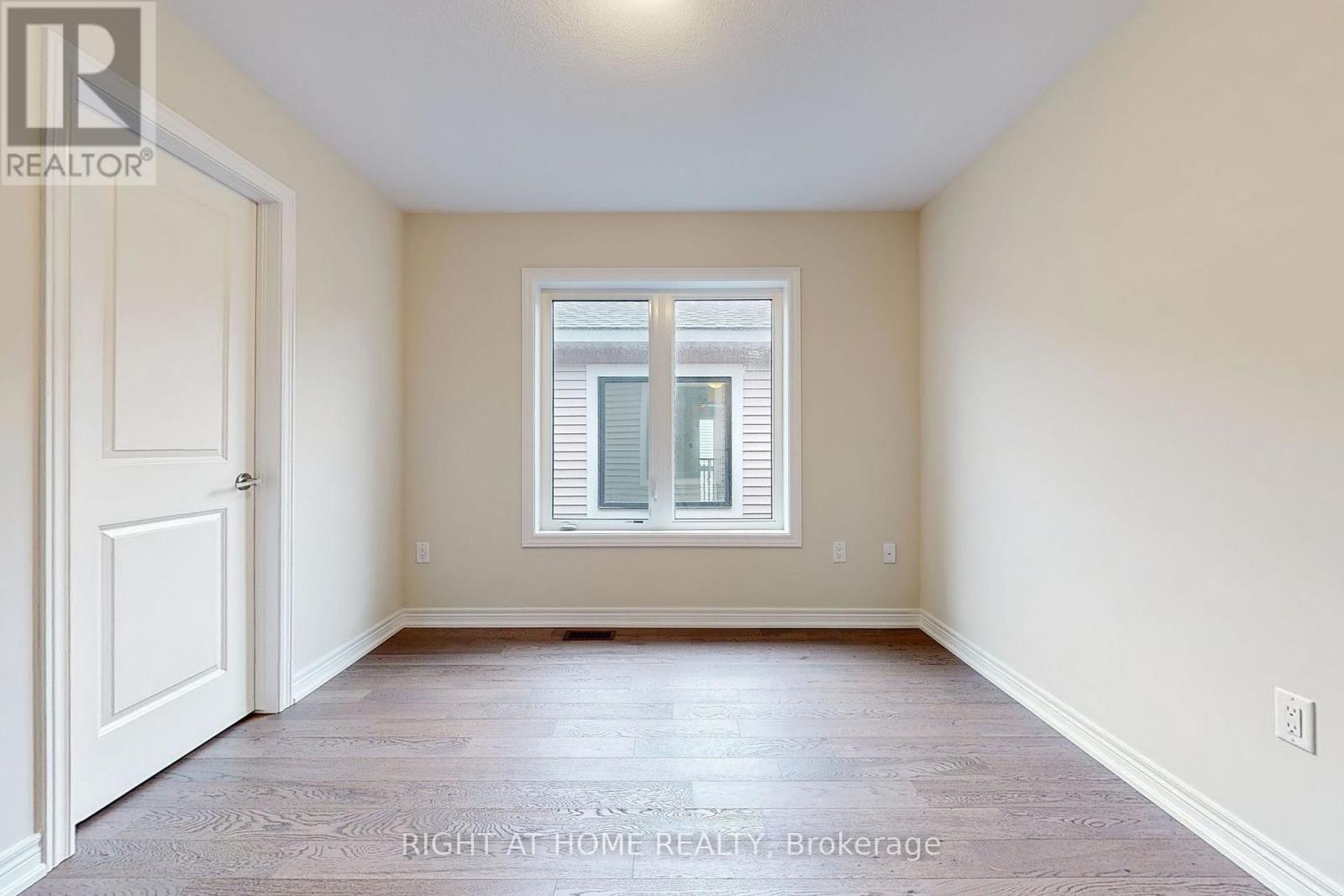 91 Starfire Crescent, Hamilton, Ontario  L8E 0K9 - Photo 28 - X12642418