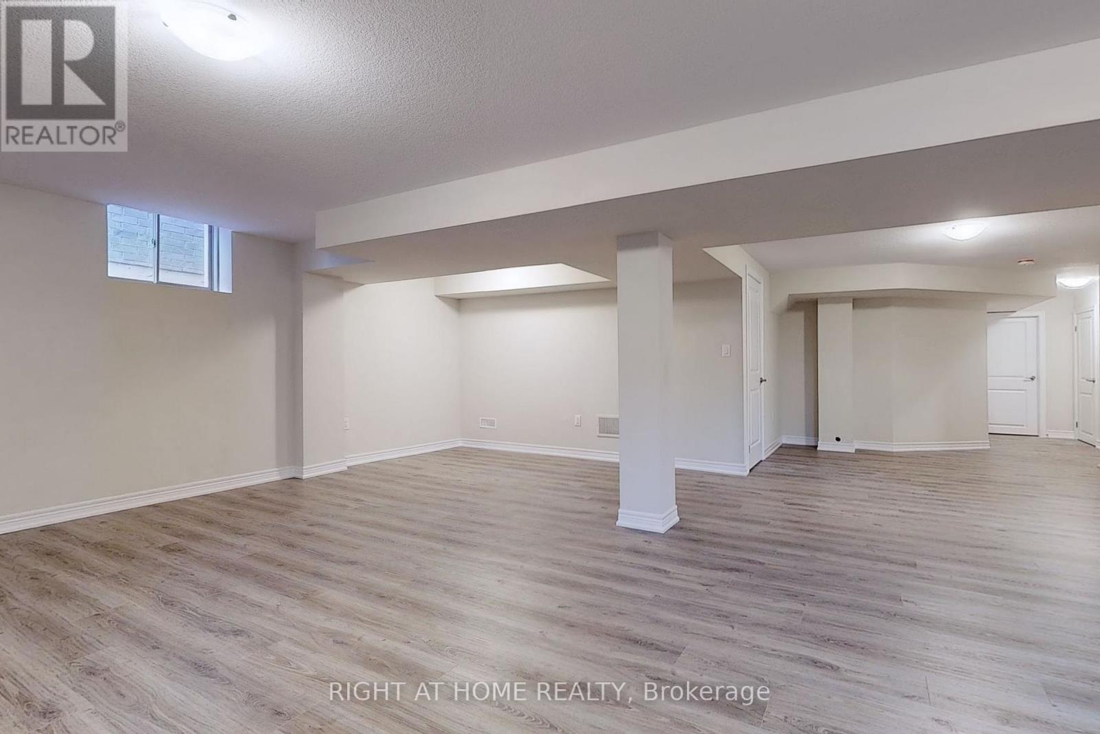 91 Starfire Crescent, Hamilton, Ontario  L8E 0K9 - Photo 34 - X12642418