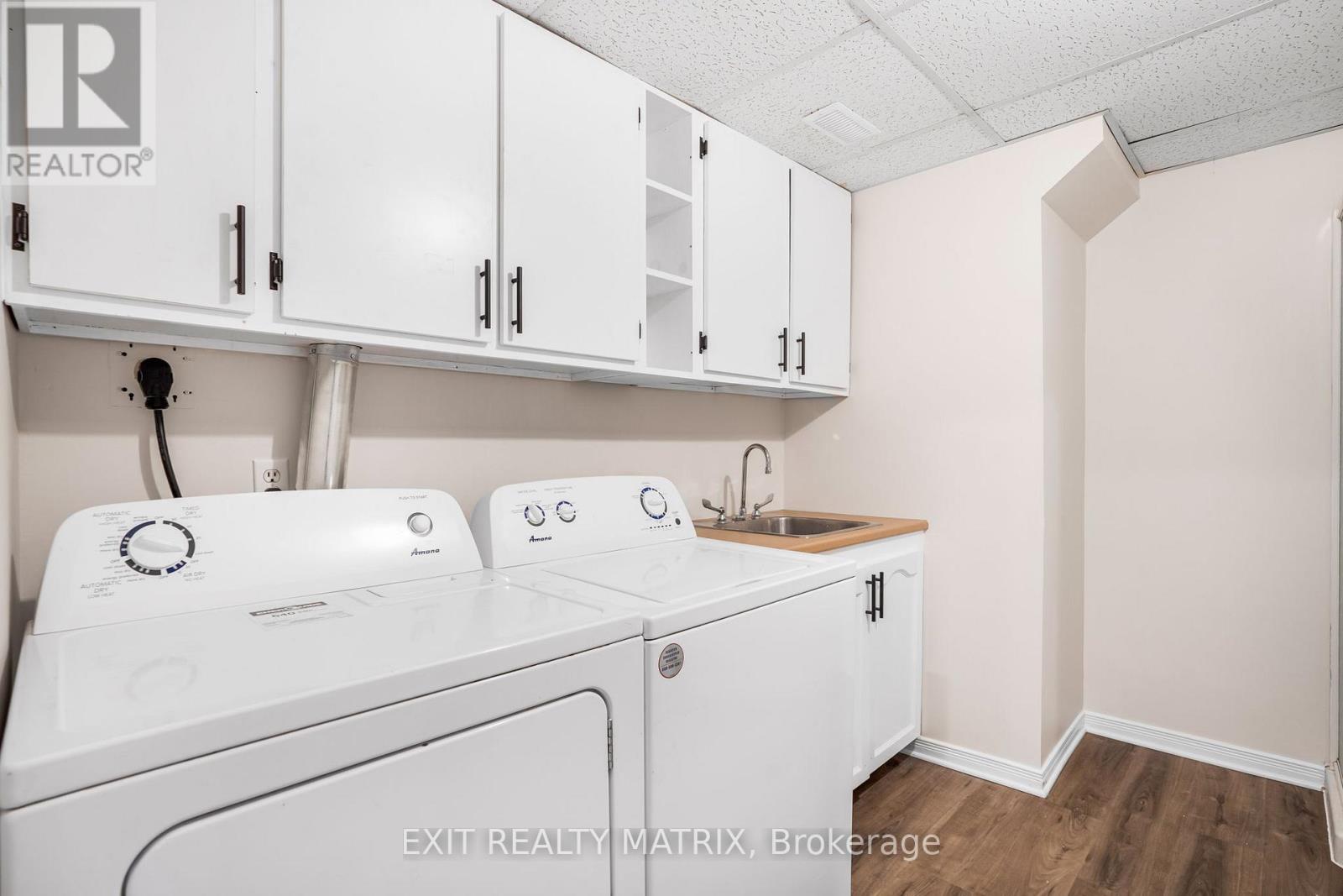 58 Castlebeau Street, Russell, Ontario  K0A 1W0 - Photo 20 - X12411665