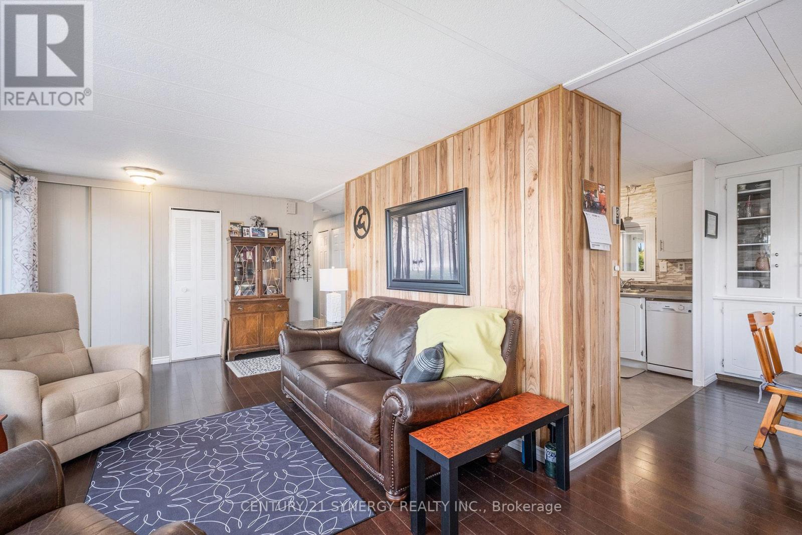 134 Ogilvie Lane, Merrickville-Wolford, Ontario  K0G 1G0 - Photo 8 - X12468484