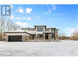 131 CHERRYHILL DRIVE, Ottawa, Ontario